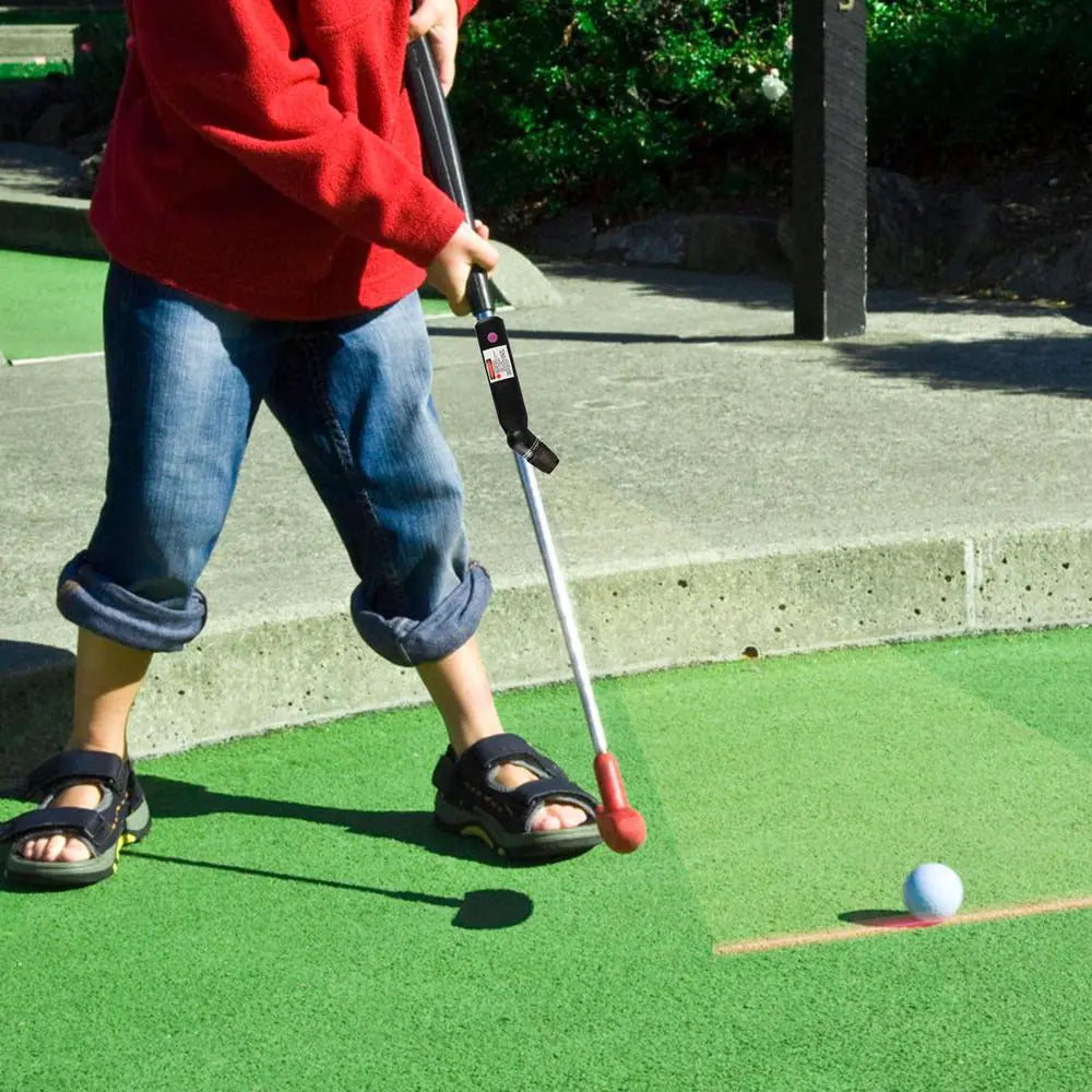 Ayuda para el entrenamiento de golf con putt láser